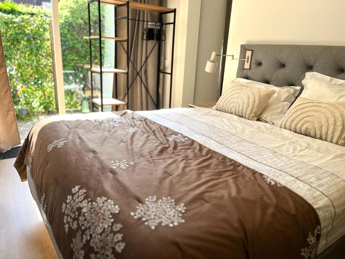 The East Wing Apartment *